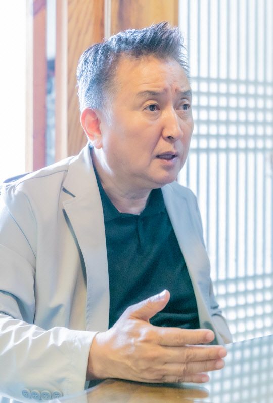김영환 前국회의원·前과학기술부장관. 박동욱기자 fufus@